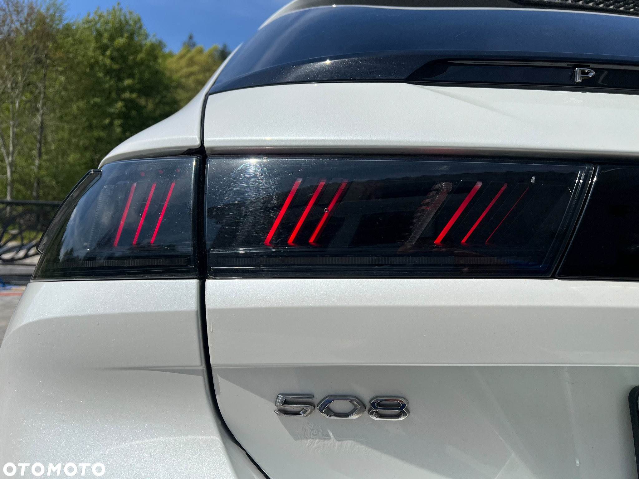 Peugeot 508 SW Plug-In Hybrid 225 e-EAT8 GT - 31