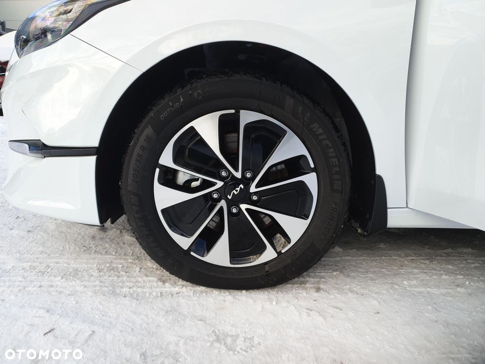 Kia Ceed 1.5 T-GDI M - 18