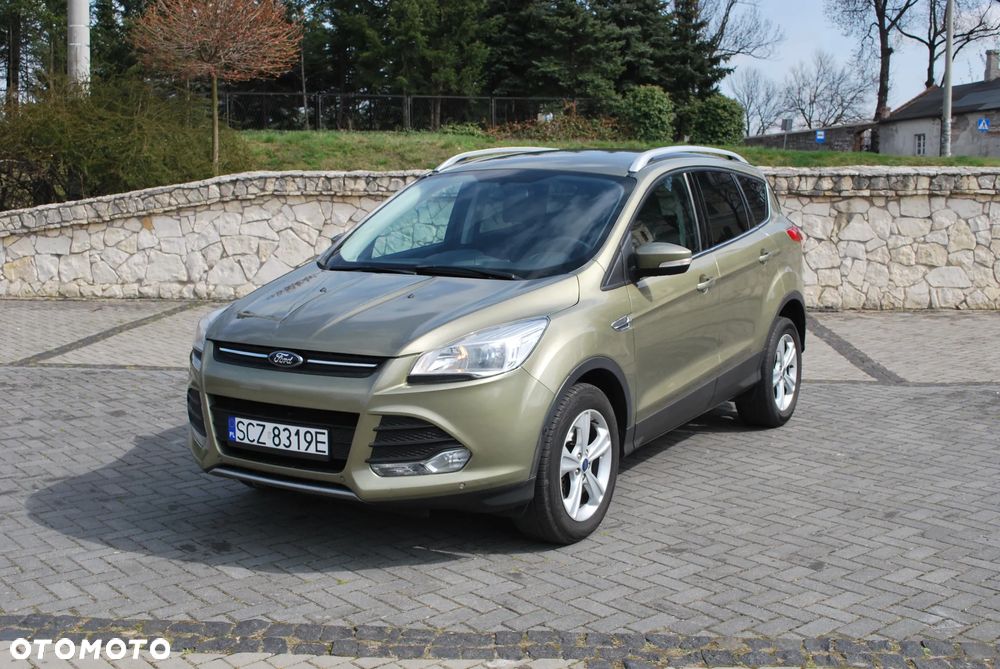 Ford Kuga 2.0 TDCi 2x4 Titanium - 2