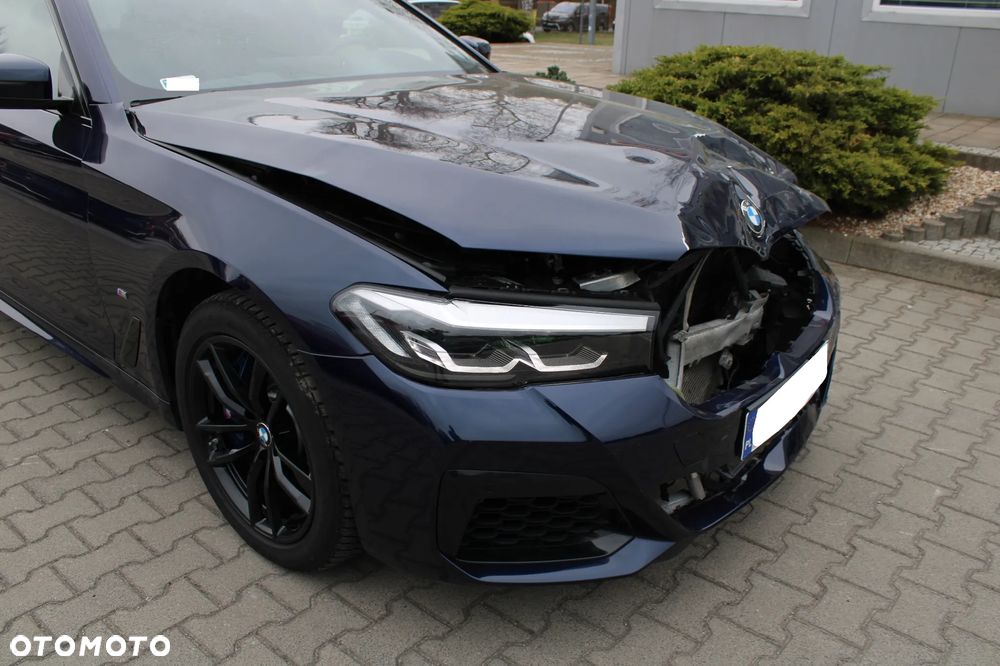 BMW Seria 5 540i xDrive mHEV M Sport sport - 11