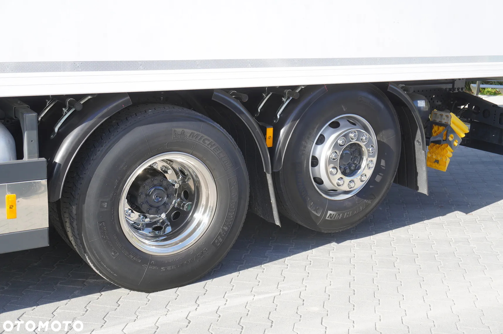 Mercedes-Benz Actros 2548 E6 / GIGA / Salonka / NOWA Chłodnia Lambert / Carrier Supra 950 - 13