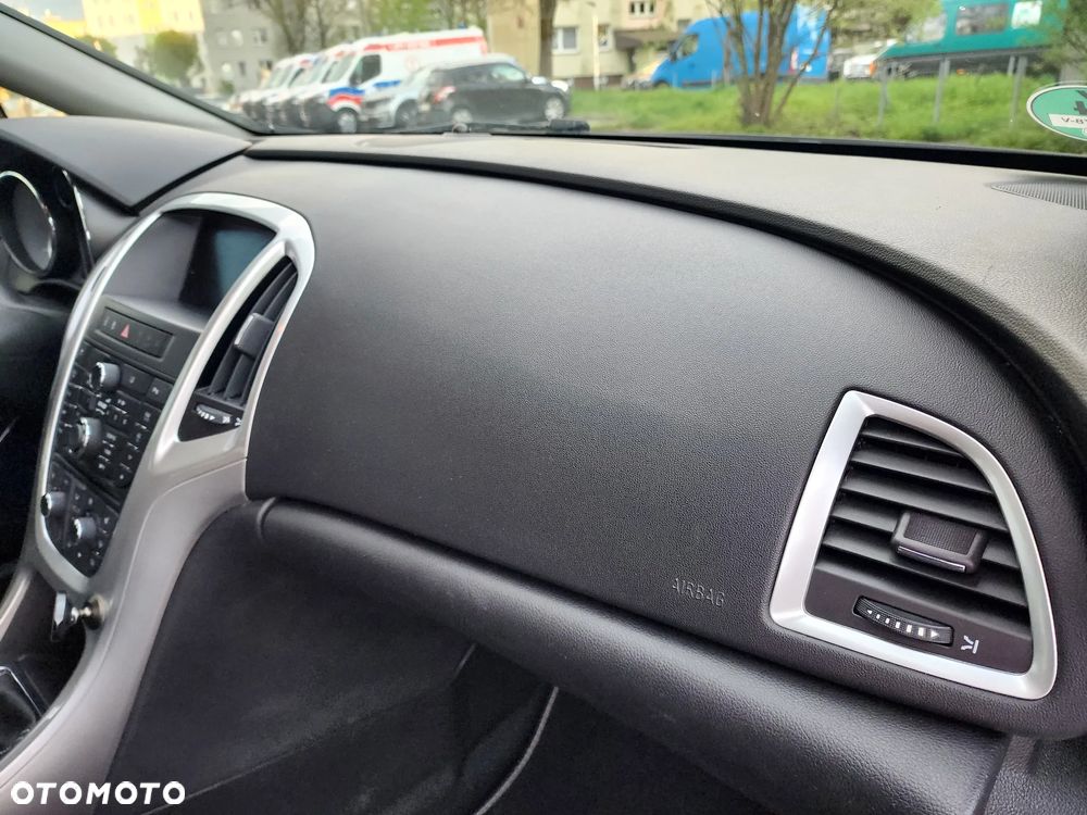Opel Astra 1.6 Turbo Edition Sport - 33