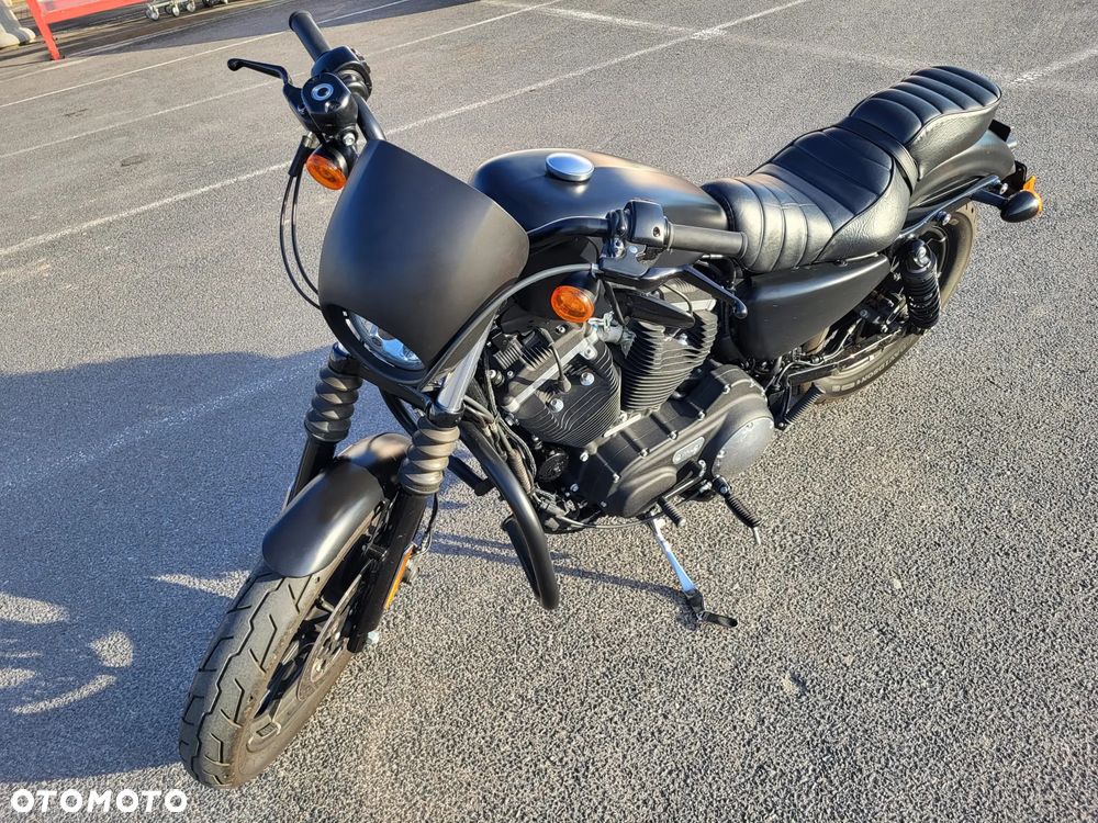 Harley-Davidson Sportster Iron 883 - 6