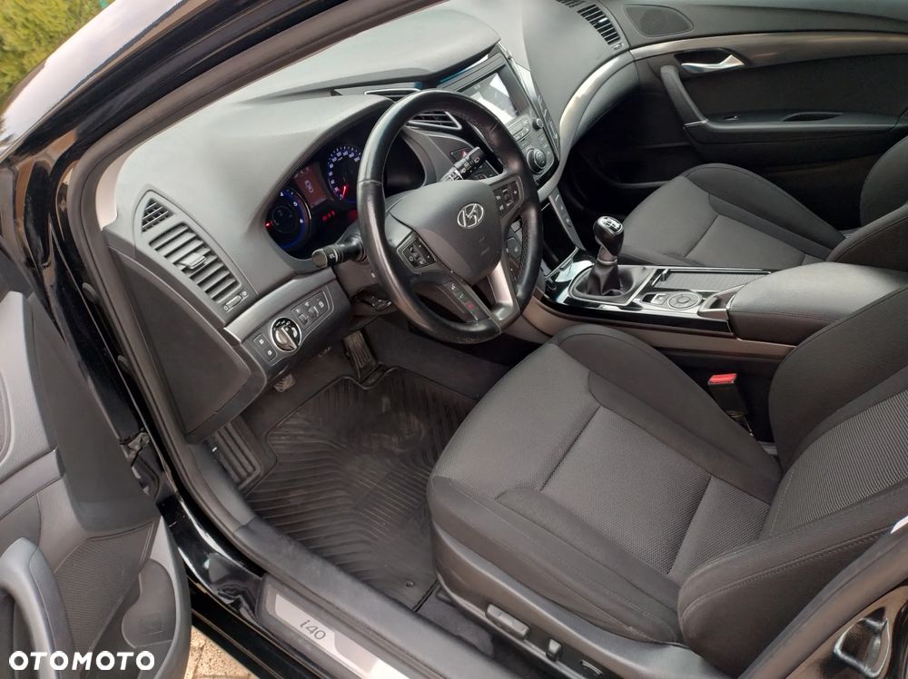 Hyundai i40 Kombi blue 1.7 CRDi Premium - 6