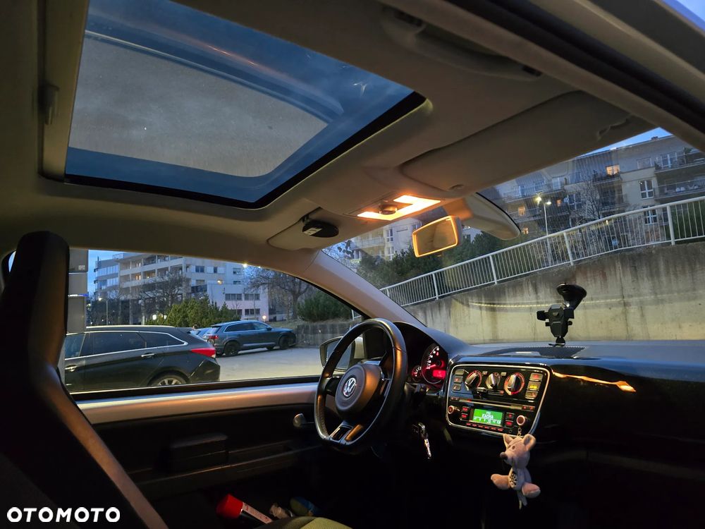 Volkswagen up! black style - 1