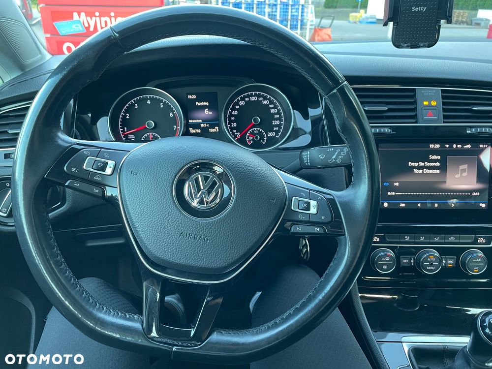Volkswagen Golf 1.4 TSI BMT Highline - 8
