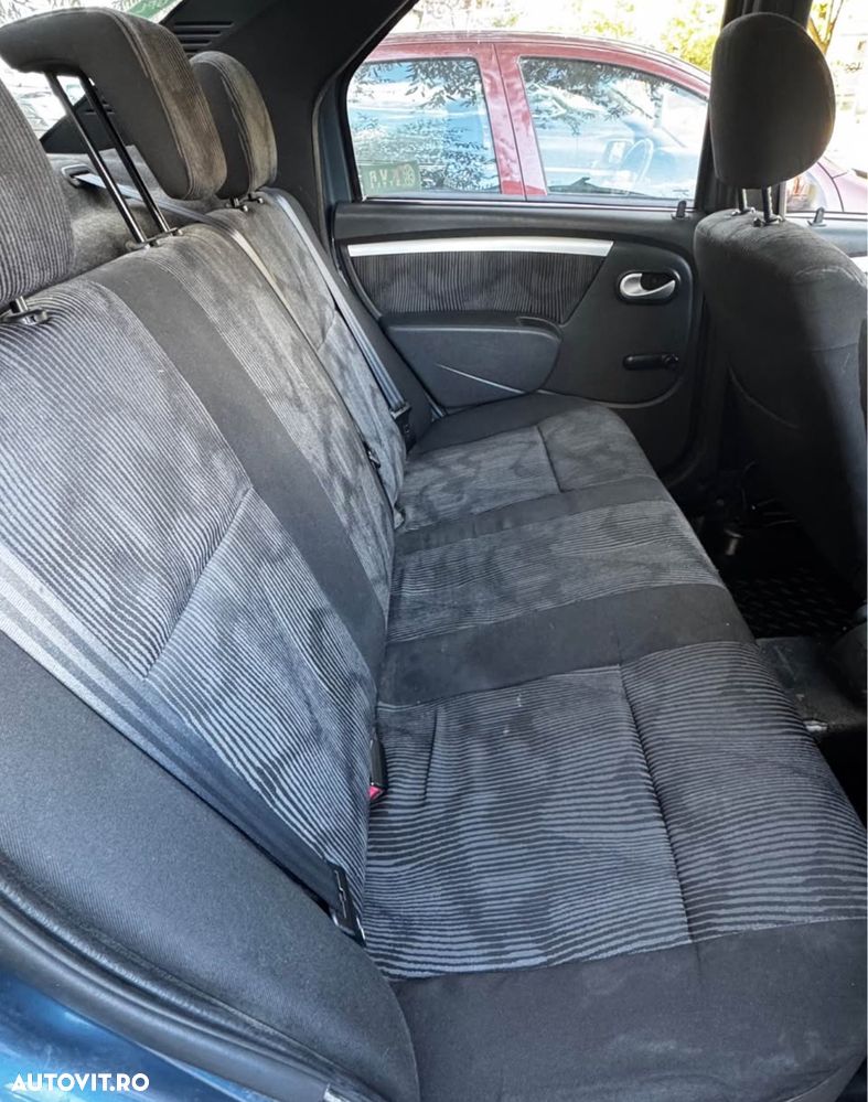 Dacia Logan 1.2 16V Laureate - 5