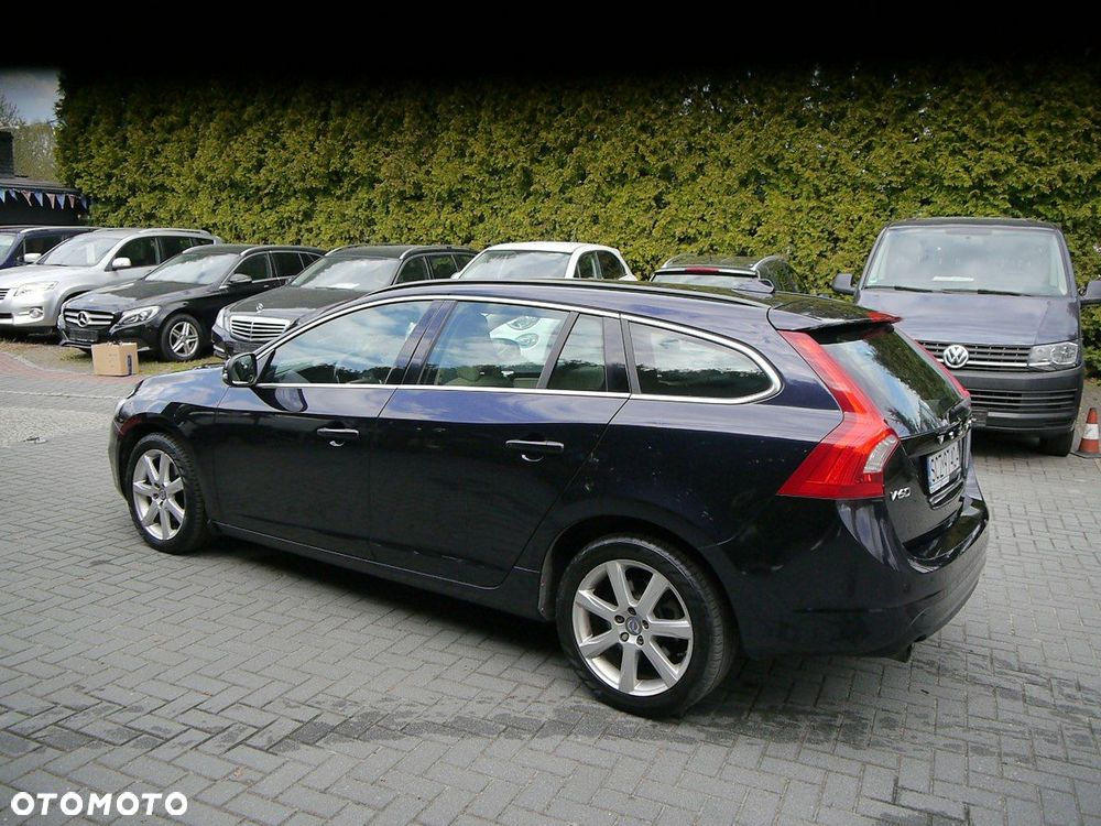 Volvo V60 D2 Drive-E Momentum - 13