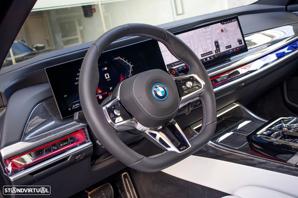 BMW 760 M760e xDrive - 7