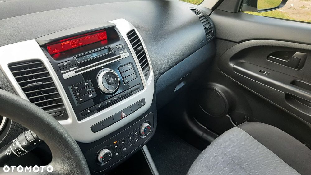 Kia Venga 1.4 CVVT Attract - 20