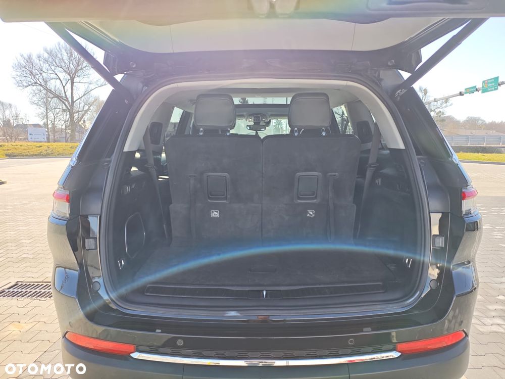 Jeep Grand Cherokee - 18