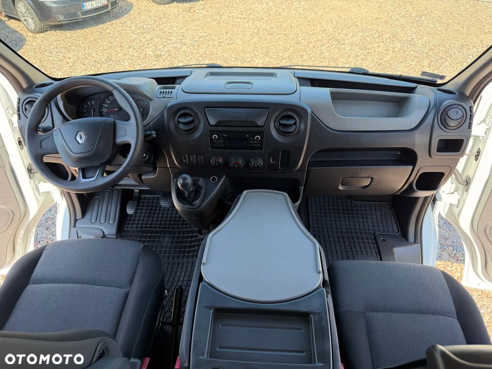 Renault Master - 33