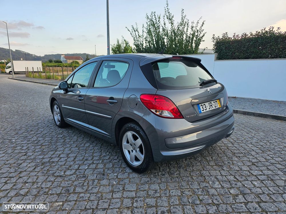 Peugeot 207 1.6 HDi 99g - 7