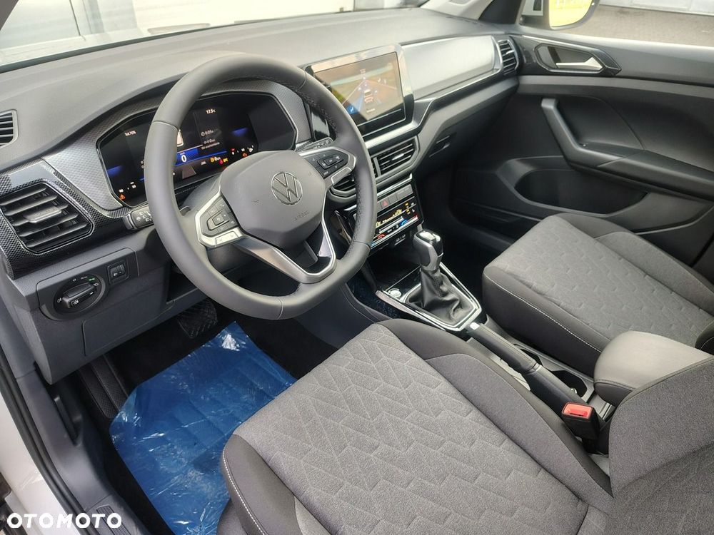 Volkswagen T-Cross - 8