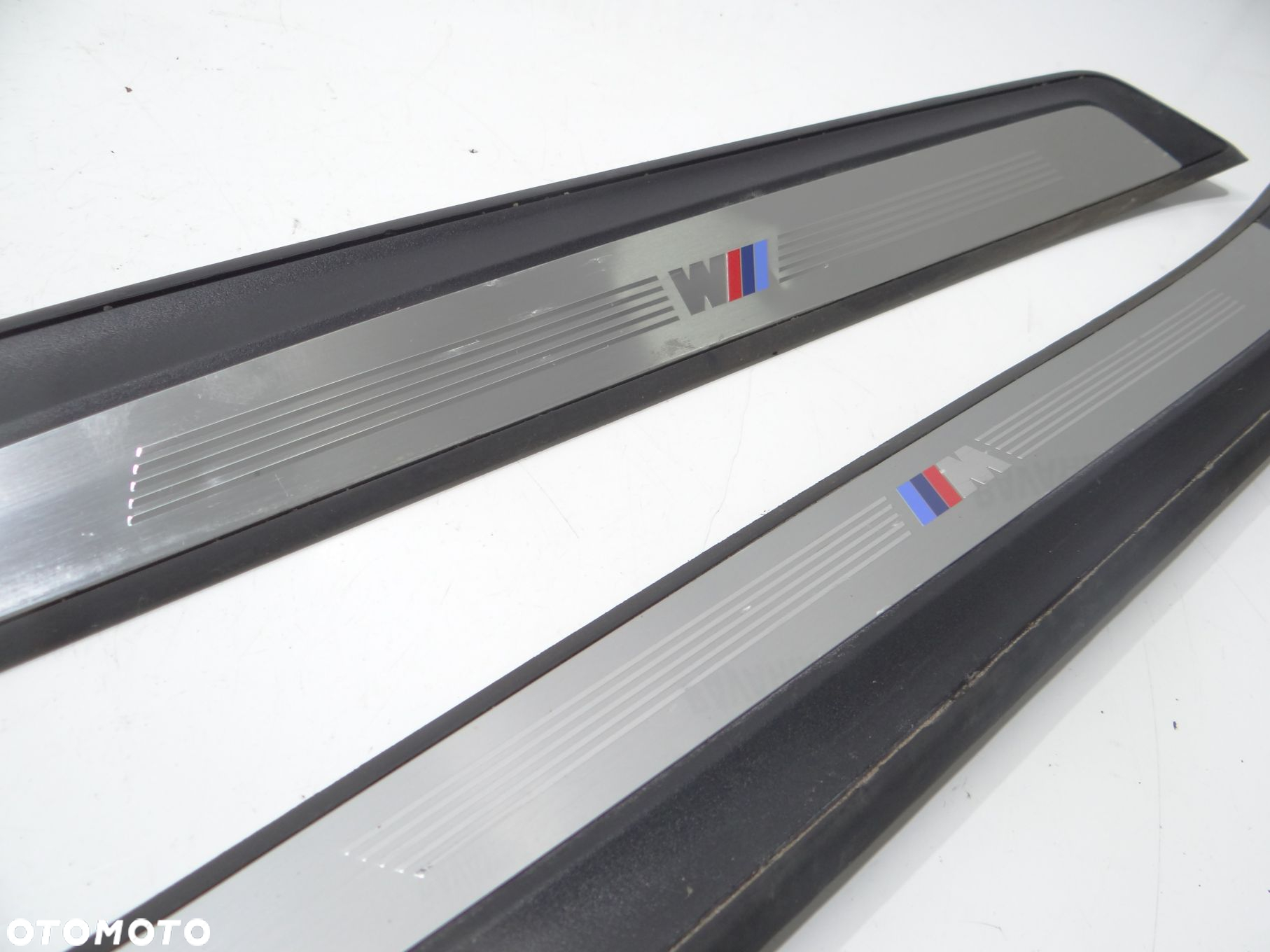 LISTWY PROGOWE BMW X1 E84 M PAKIET OE 8047745 KOMPLET - 4