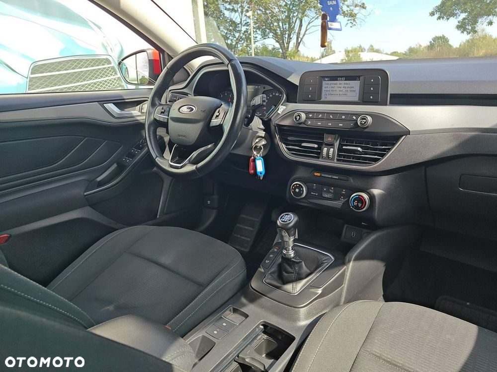 Ford Focus - 13
