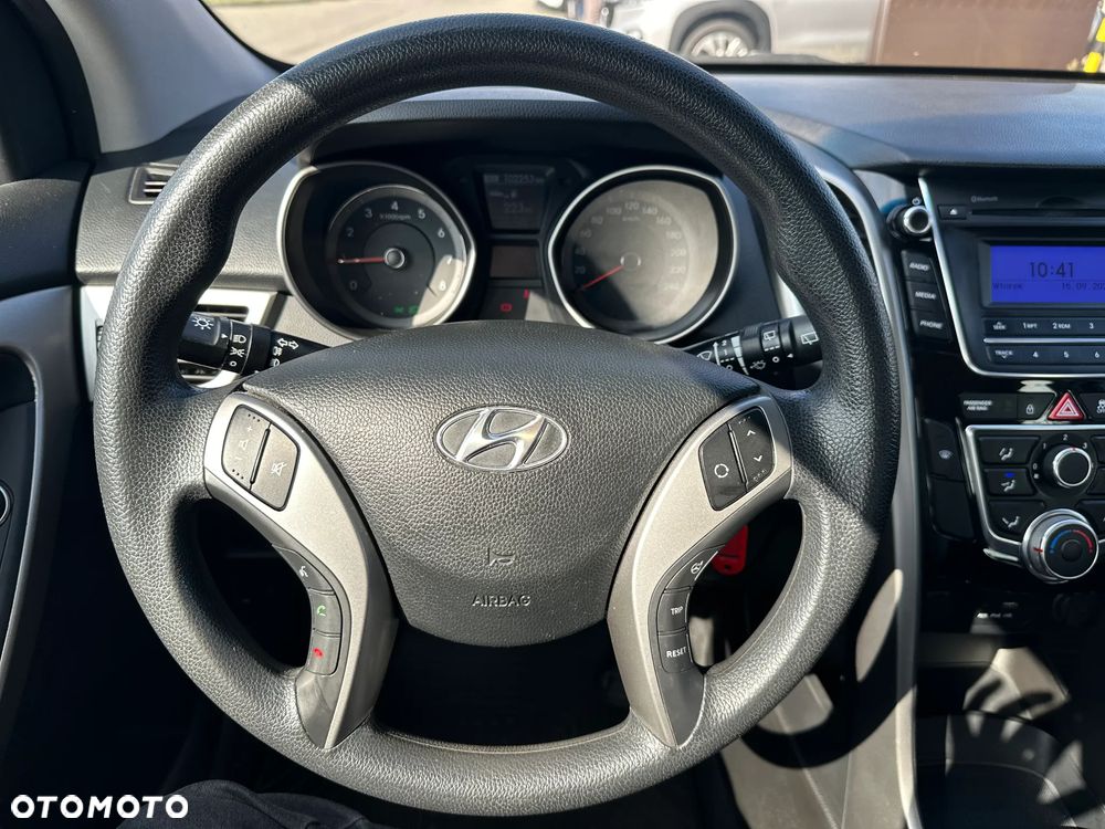 Hyundai i30 1.6 GDI Comfort - 11