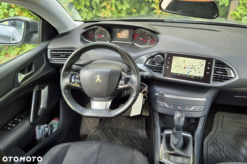 Peugeot 308 BlueHDi FAP 120 EAT6 Stop & Start Active - 16