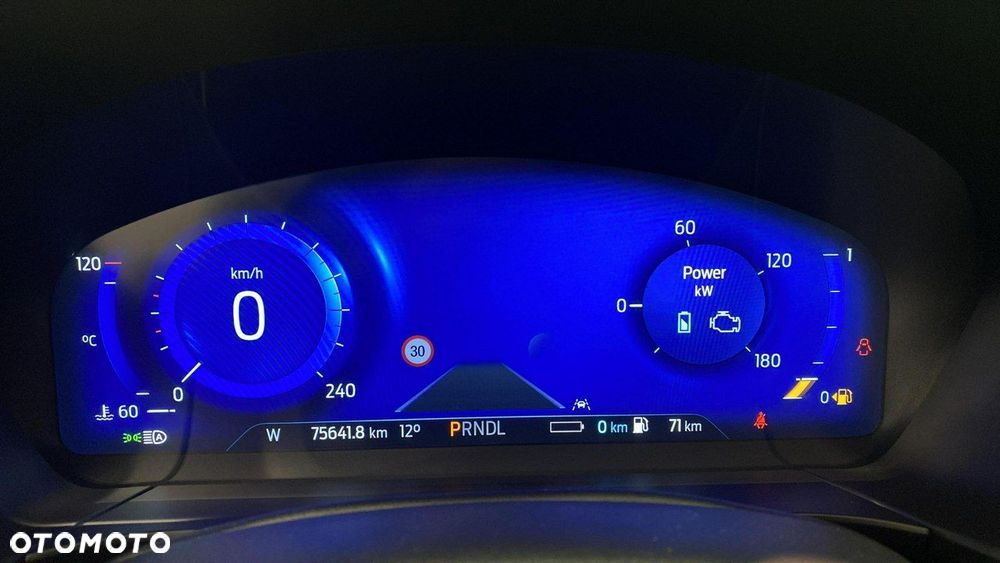 Ford Kuga - 15