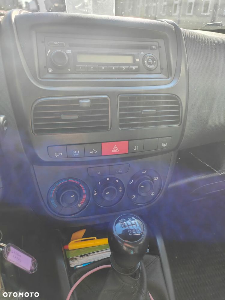 Fiat Doblo 1.4 T-Jet 16V Dynamic - 8