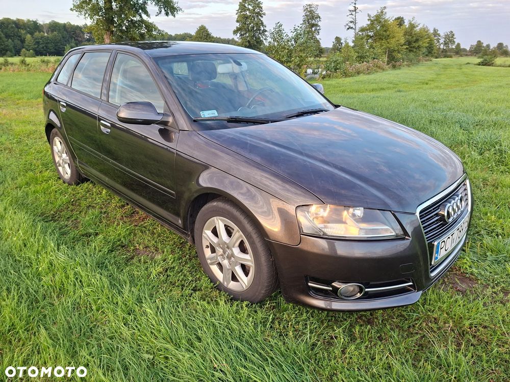 Audi A3 Sportback 1.6 TDI Ambiente S tronic - 2