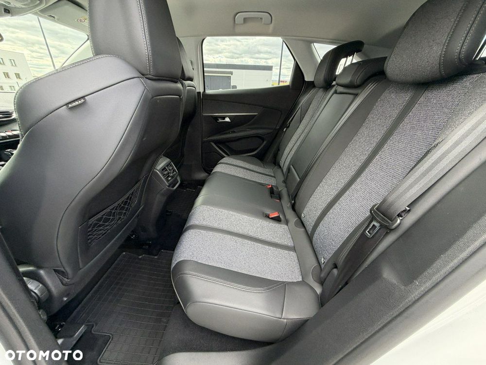 Peugeot 3008 - 30