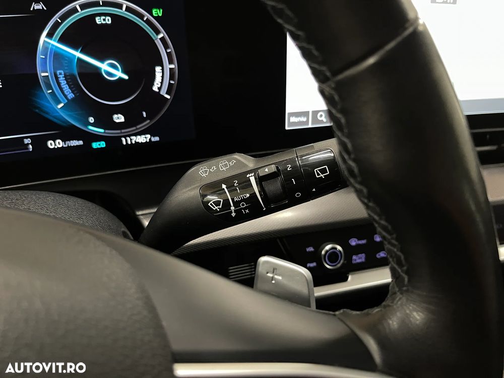 Kia Sportage 1.6 T-GDI HEV 6AT 4x2 Business Line - 26