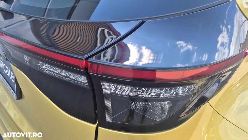Toyota Yaris Cross 1.5 VVT-i HSD 4x2 Dynamic - 23