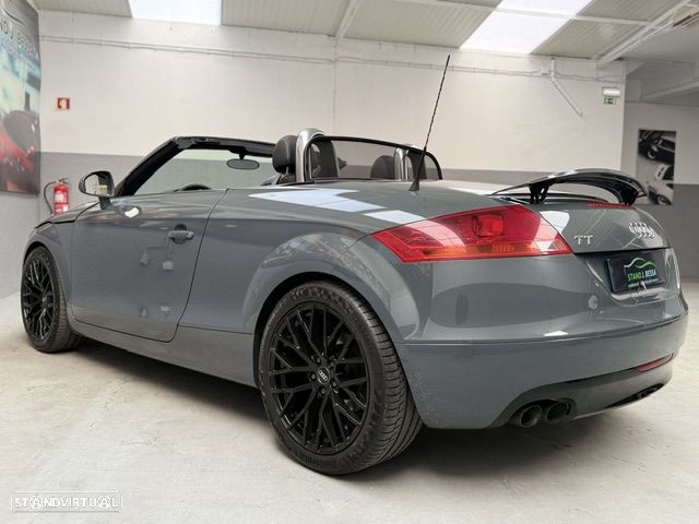 Audi TT Roadster 2.0 TFSi - 9