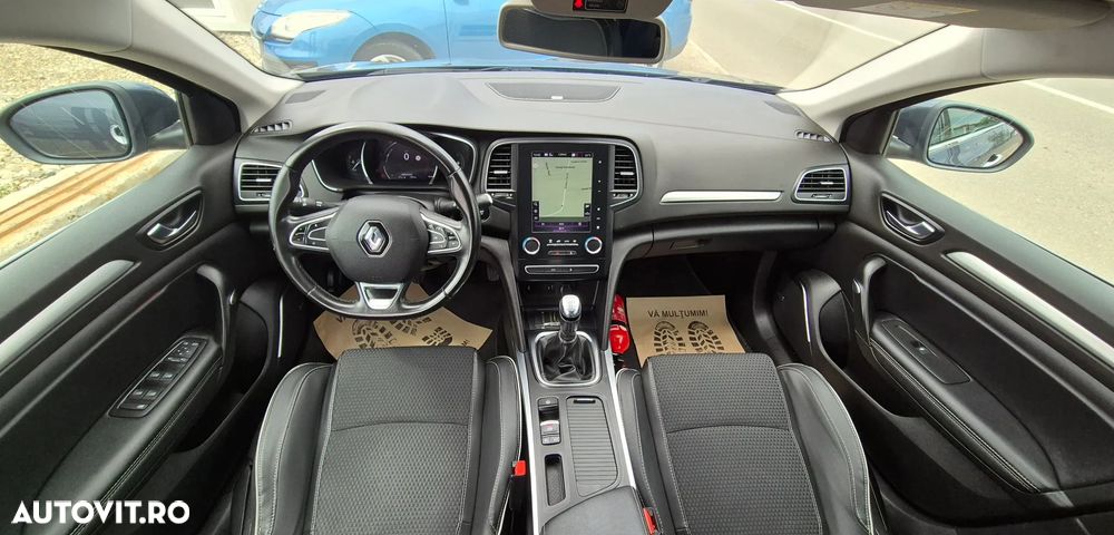 Renault Megane BLUE dCi 115 BOSE EDITION - 21