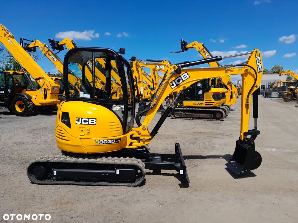 JCB 8030 2013r - 1