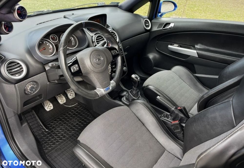 Opel Corsa - 10
