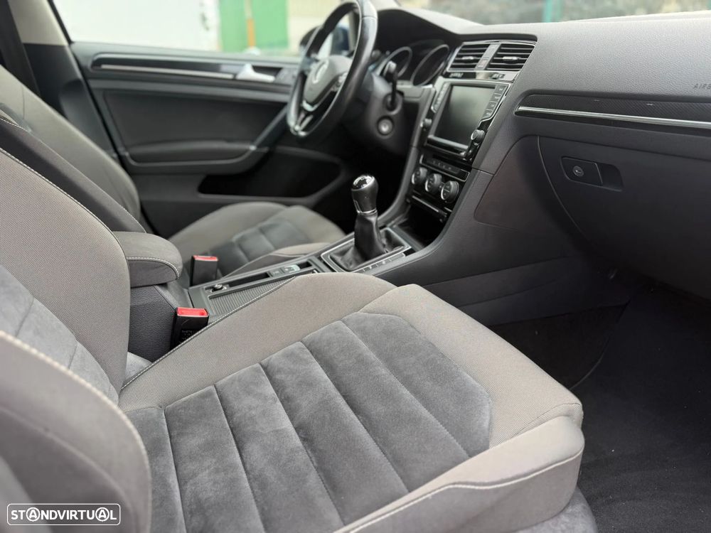 VW Golf Variant 1.6 TDi Highline - 12