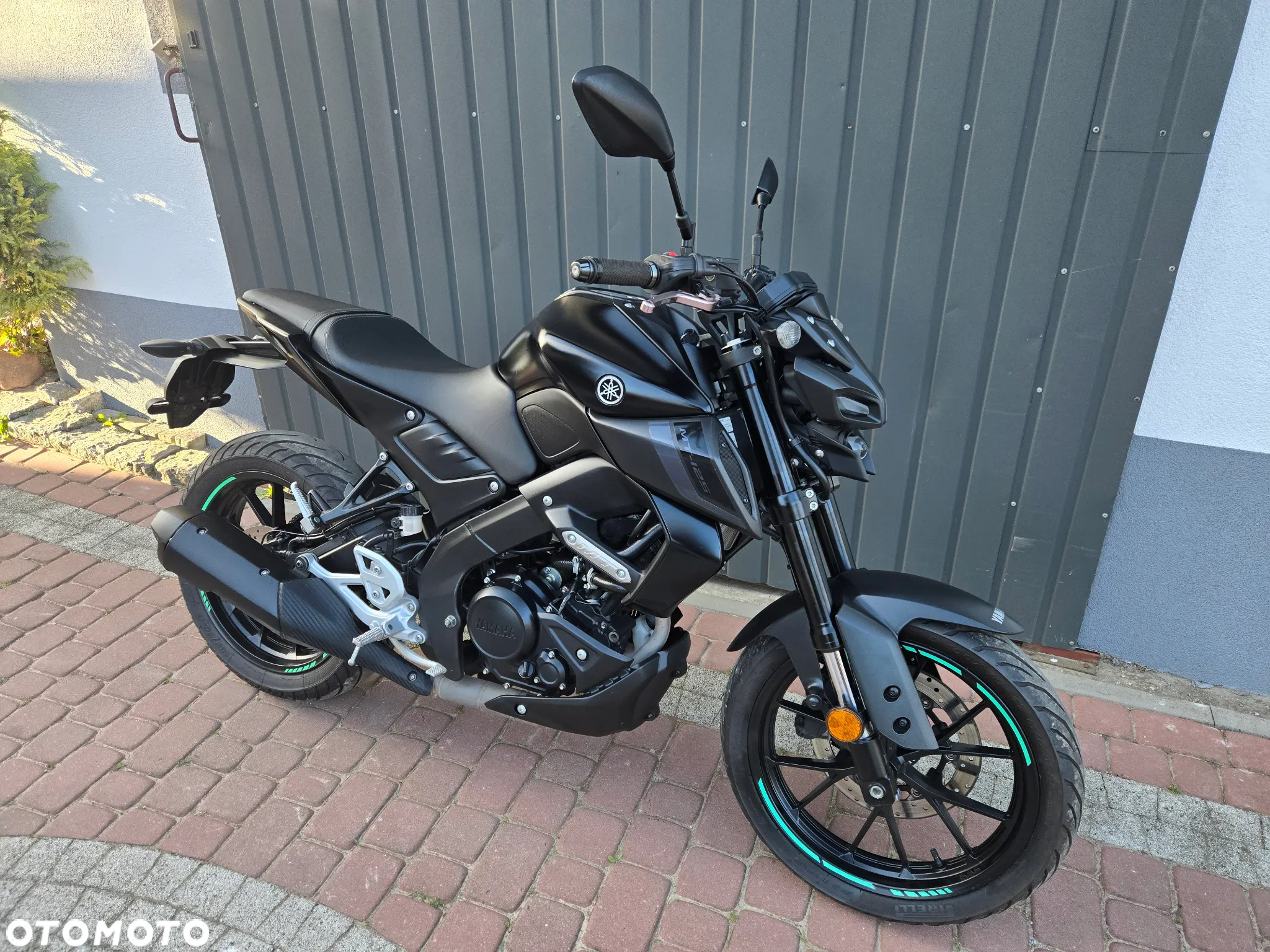 Yamaha MT - 2