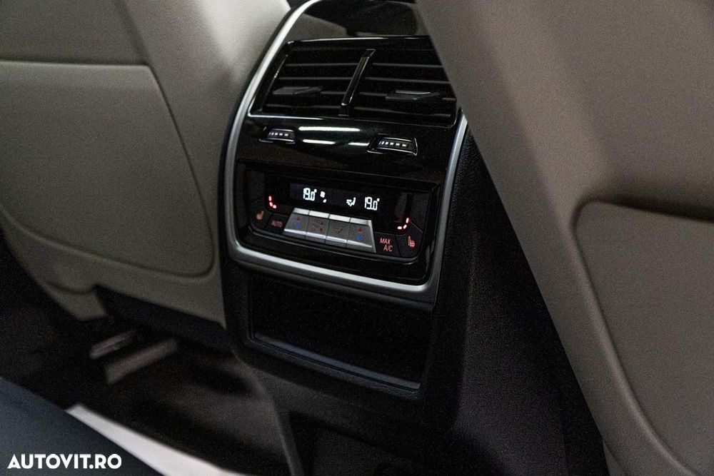 BMW X6 xDrive40d AT MHEV - 17