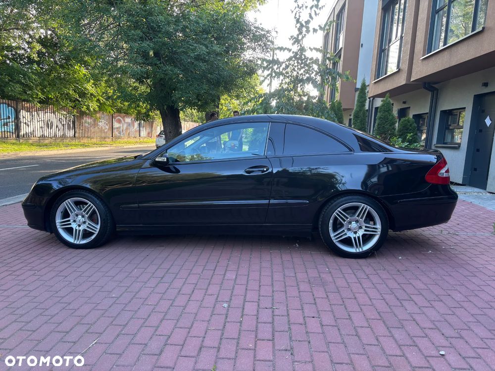 Mercedes-Benz CLK - 7