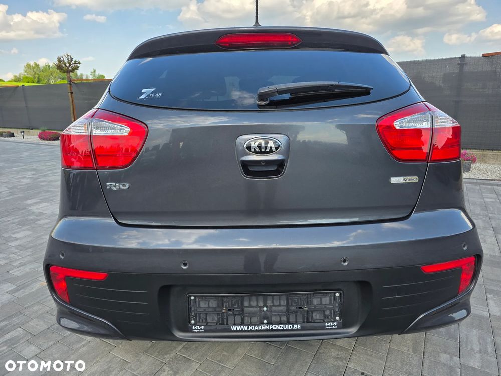 Kia Rio 1.2 Dream Team Edition - 16