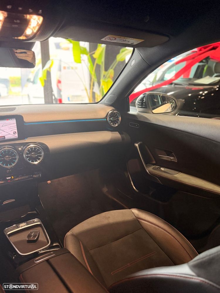 Mercedes-Benz A 200 AMG Line Aut. - 29