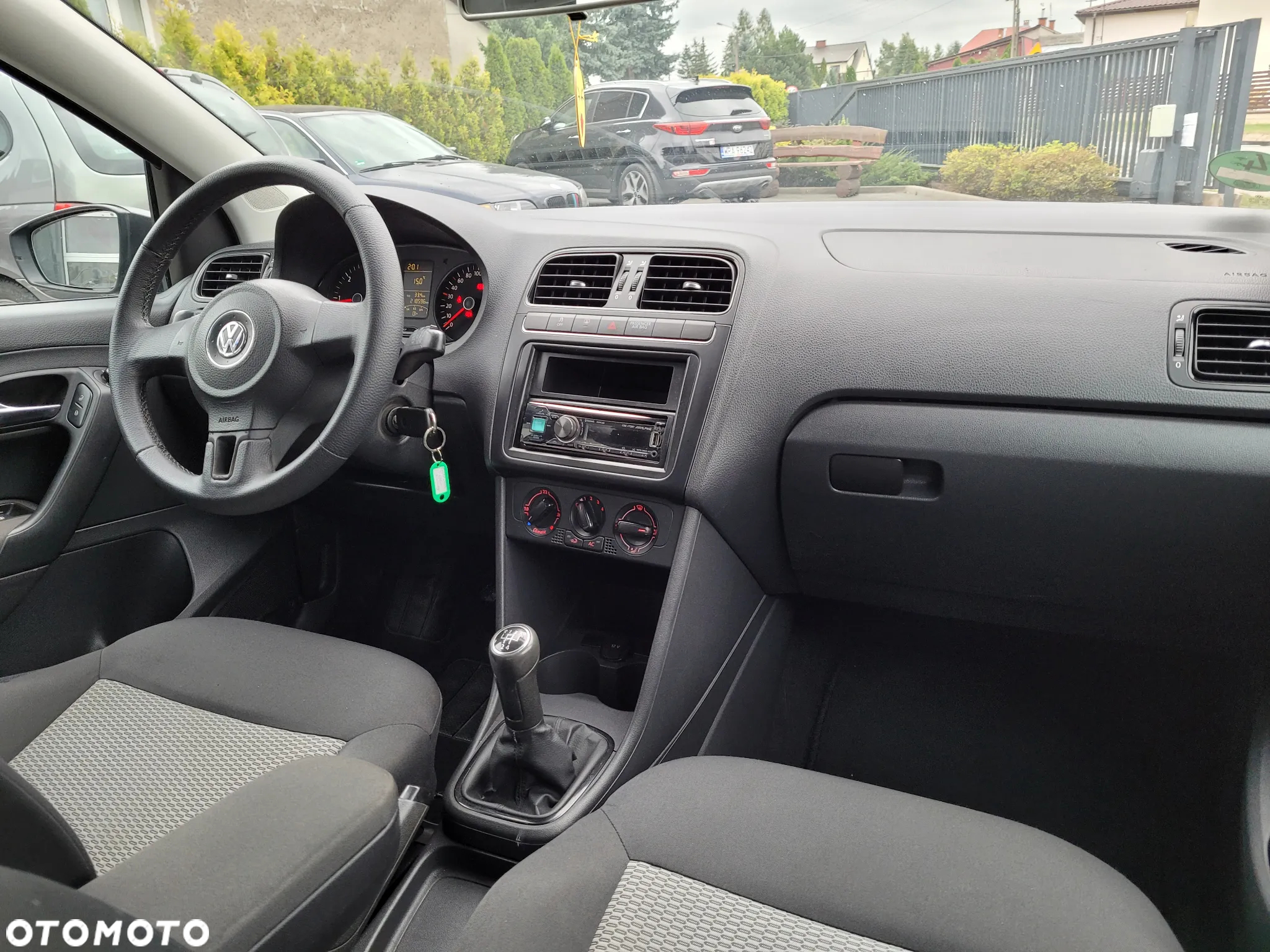 Volkswagen Polo 1.6 TDI DPF Comfortline - 16