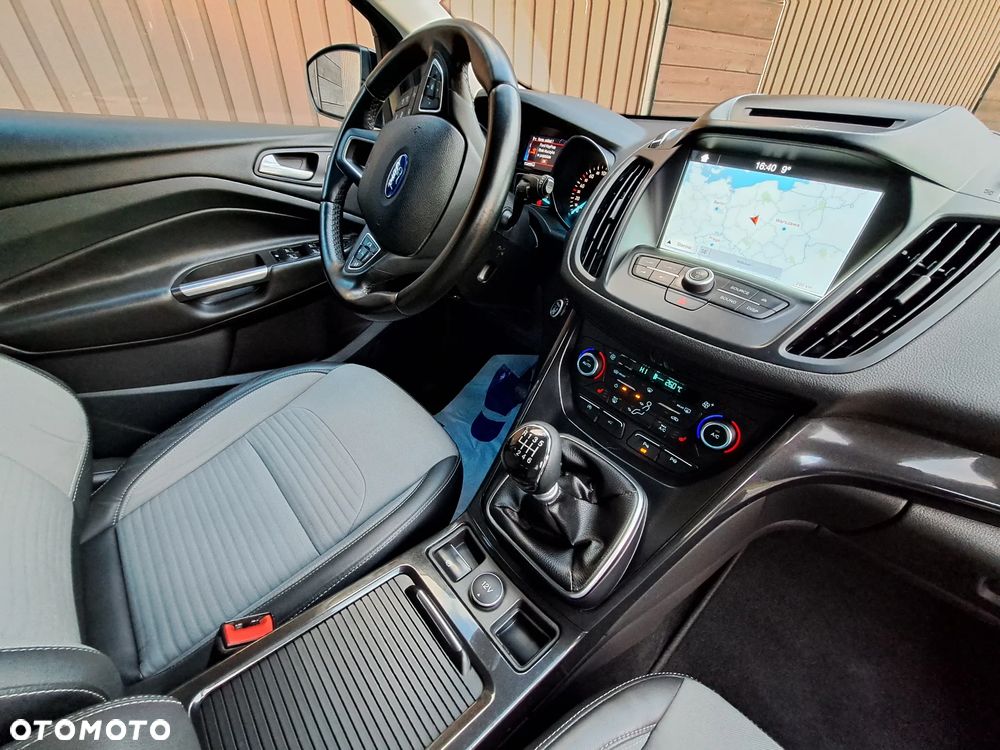 Ford Kuga 2.0 TDCi 4WD Titanium - 6