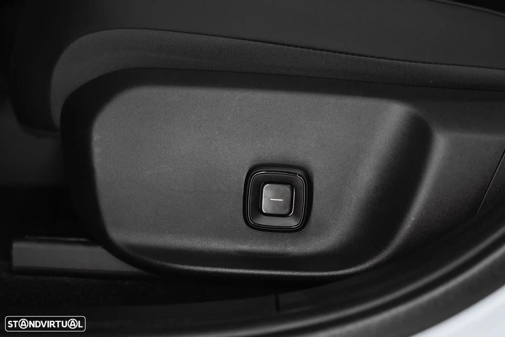 Volvo EX30 Twin Motor Performance AWD Ultra - 24