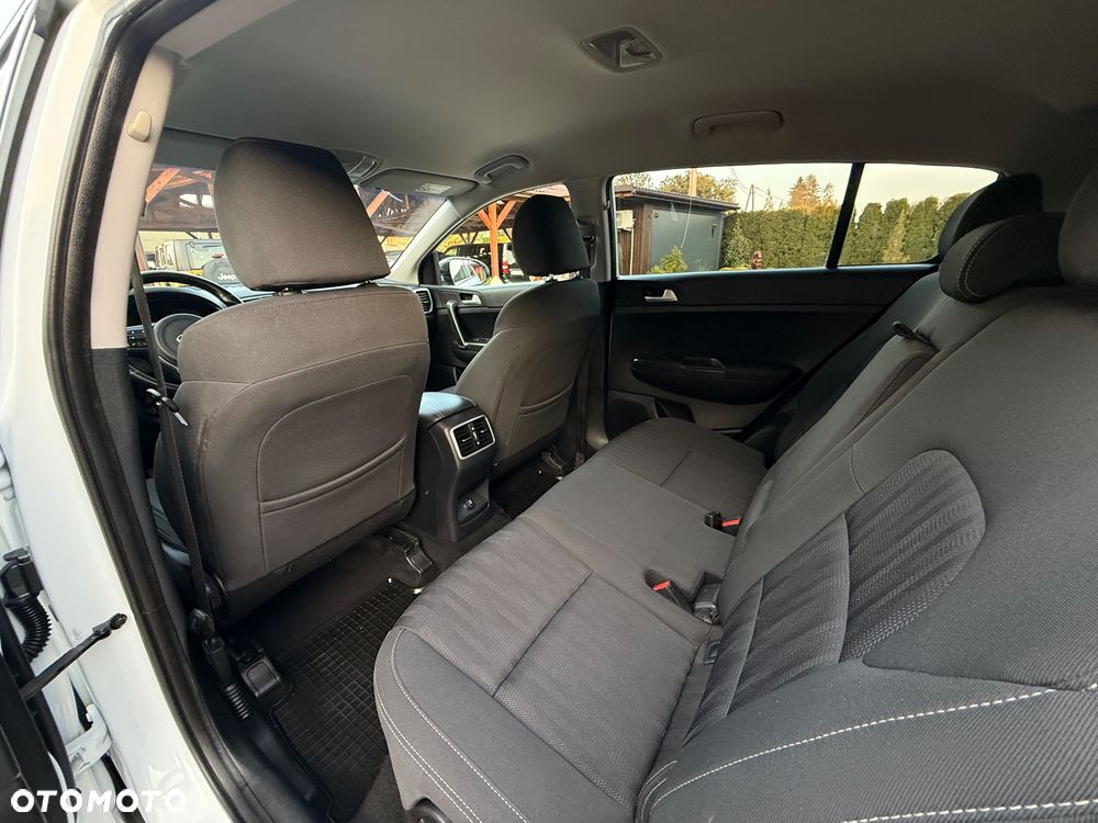 Kia Sportage 1.6 GDI Business Line 2WD - 23