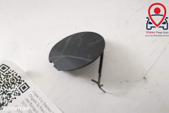 Capac Cui Tractare Bara Fata Original In Stare Buna  Jeep  Renegade  1 - 3