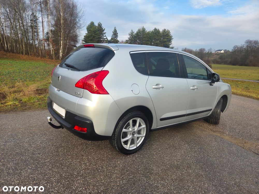 Peugeot 3008 1.6 HDi Premium - 6