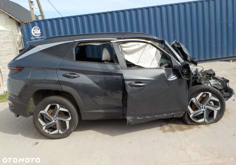 Hyundai Tucson - 13