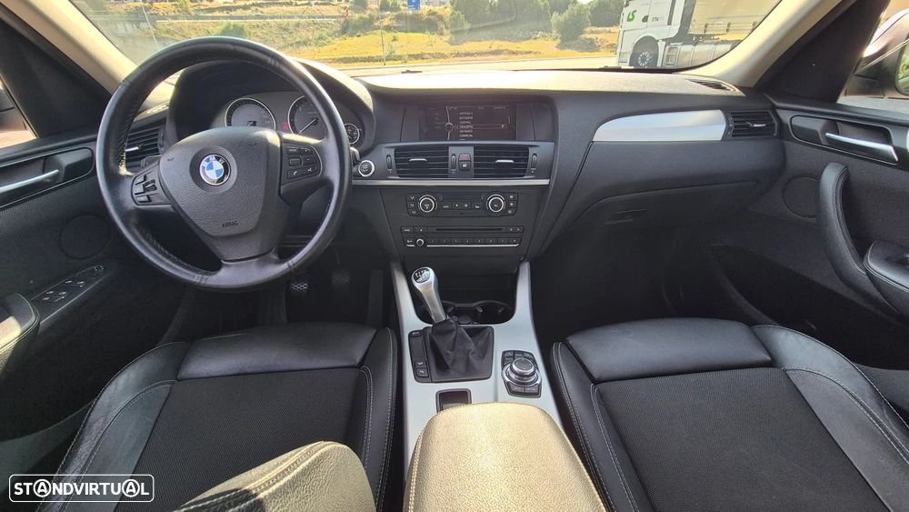 BMW X3 20 d xDrive - 11