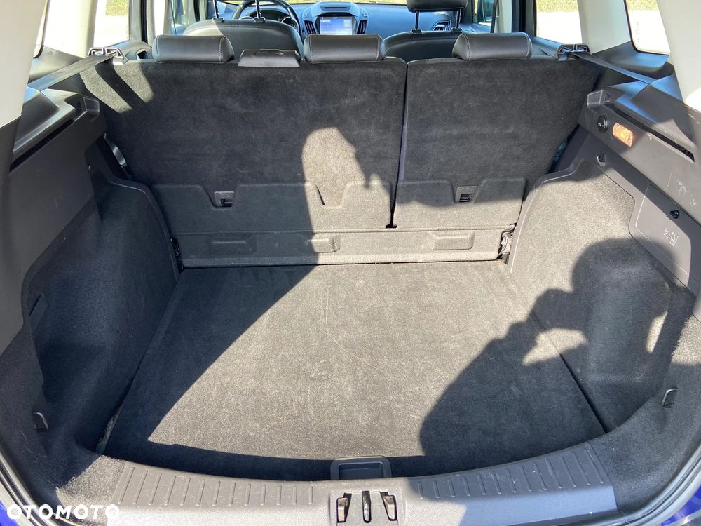 Ford Kuga 2.0 TDCi 4x4 Titanium - 13