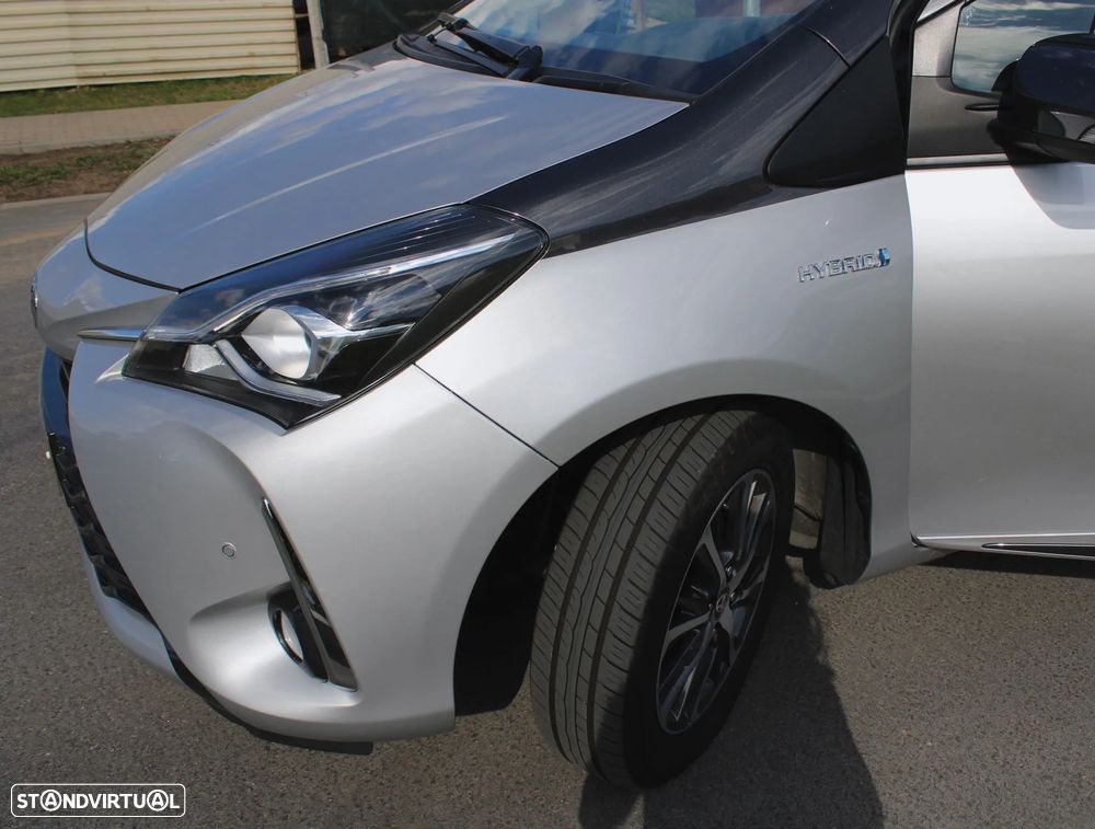 Toyota Yaris 1.5 HSD 20 Anos - 20