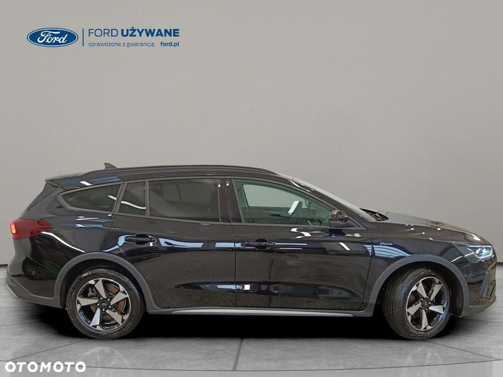 Ford Focus 1.0 EcoBoost Hybrid ACTIVE X - 4