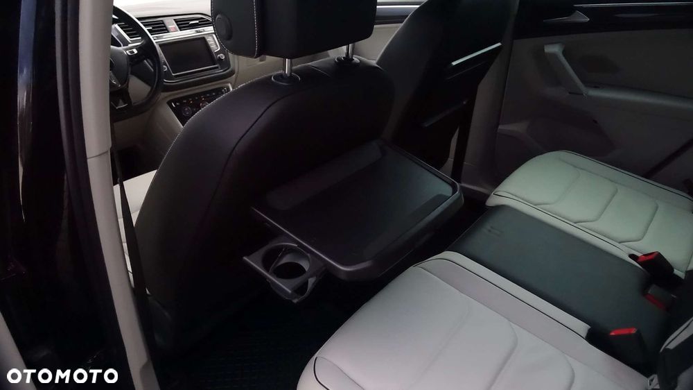 Volkswagen Tiguan - 24